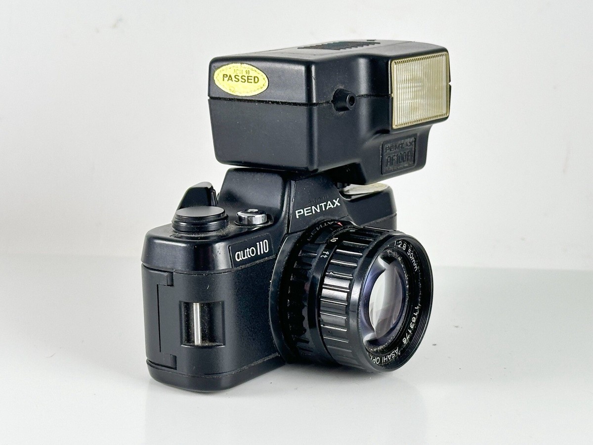 お買い得PENTAX 110 50mm f2.8 完動美品　コレクション放出 N.Mint w/hood] Asahi PENTAX-110 50mm f2.8 Lens for PENTAX