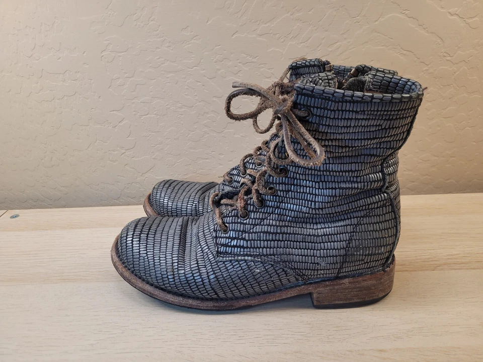 FreeBird Manchester "Blue Snake" Botas de Combate Gris al Tobillo para Mujer Talla 9 Foto 2 de 4