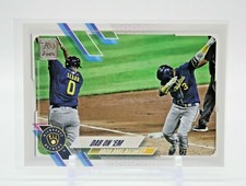  2021 Topps Series 1 #7 “Dab On ‘Em”Milwaukee Brewers Checklist  Orlando Arcia