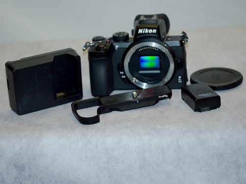 Nikon Z 50 20.9MP Mirrorless SLR Camera - SmallRig bracket