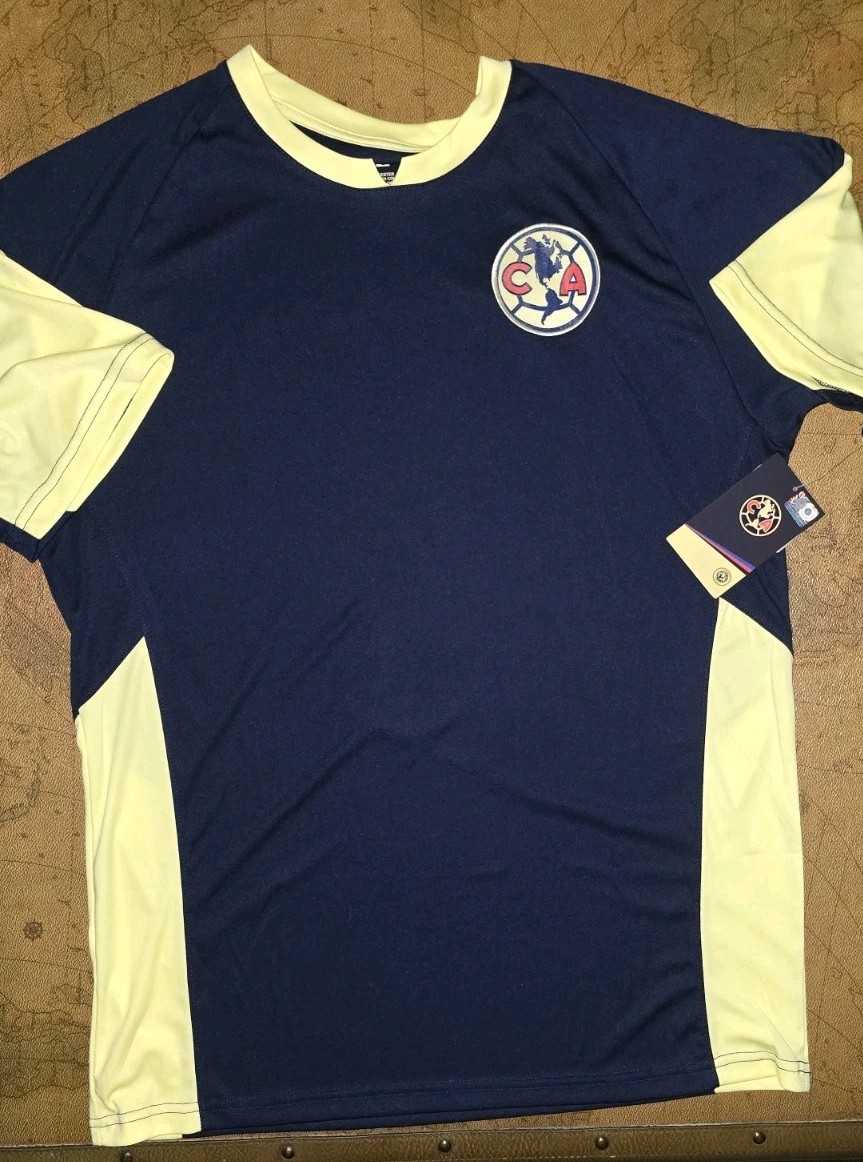 Club Aguilas Del America México Men's T Shirt Sz Large NWT Free Shipping