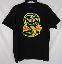Mens Cobra Kai Graphic T-Shirt-Size Large-Black-Bioworld 2021-EUC