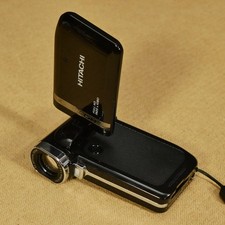 Hitachi DZ-HV575E HD Digital Camcorder 5MP, Boxed and Working