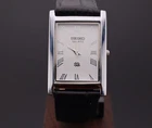 Vintage Seiko Slim White Dial Gentlemen's Quartz Wrist Watch - FREE SHIPPING