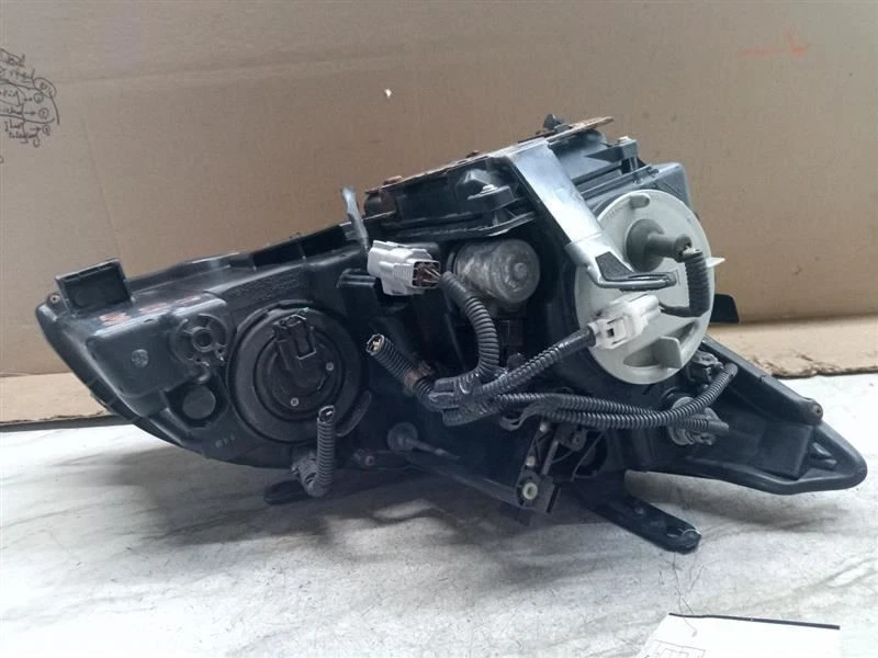 2007 - 2009 LEXUS RX400H LEFT DRIVER SIDE HID HEAD LIGHT - Image 4 of 4