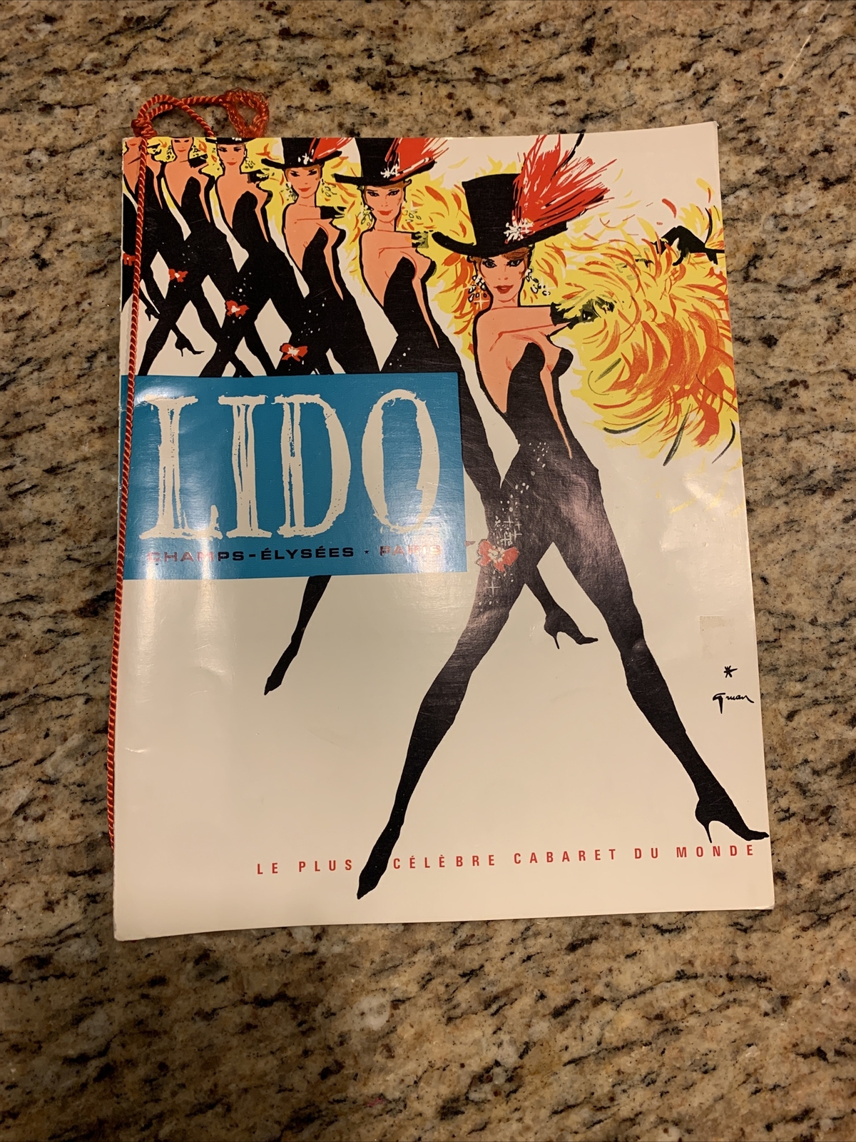 Foto 1 di 11