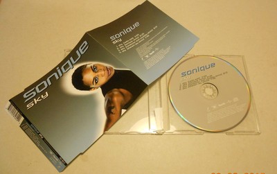 Single CD Sonique - Sky  4.Tracks 2000  MCD S 43