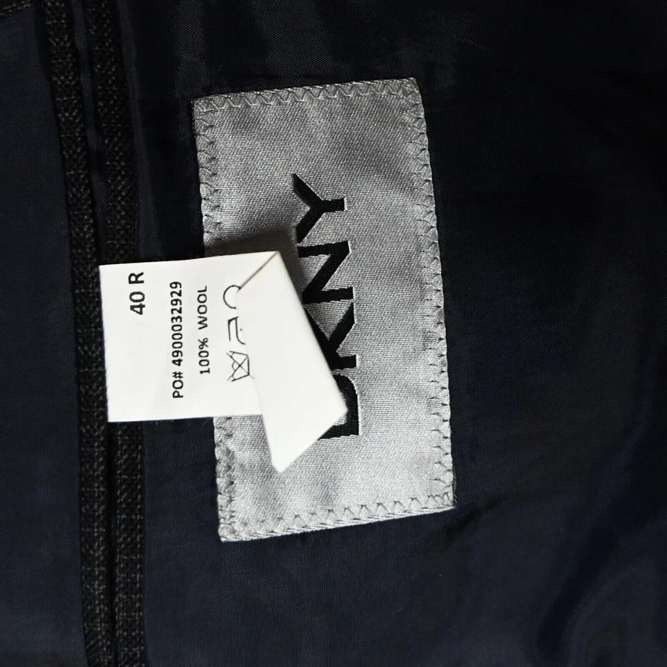 DKNY 40R Navy Blue Check Plaid 100% Wool Blazer Sport Coat Jacket - Image 4 of 4