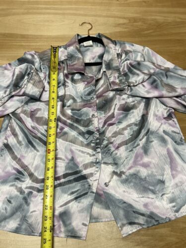 Vintage Pastel Patterned Blouse Shiny Finish - Picture 3 of 11