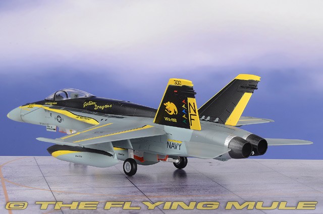 航空機・ヘリコプター FA-18C HORNET 1/72 DRAGON Easy Model 1:72 F/A-18C Hornet USN VFA-192 Golden Dragons