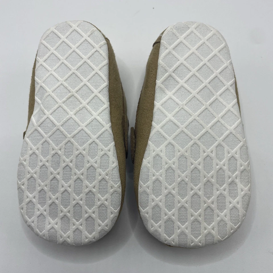 NUEVO SIN ETIQUETAS Bebé GAP 6-12m Tostado Caqui Gamuza Infantil Penny Mocasines Mocasines Zapatos sin cordones Foto 3 de 4