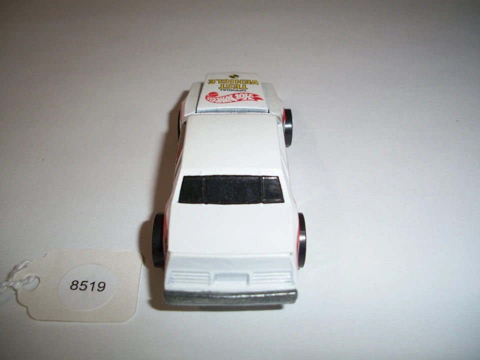 Hot Wheels Crack Up Official Crash Test Vehicle - Bild 4 von 4