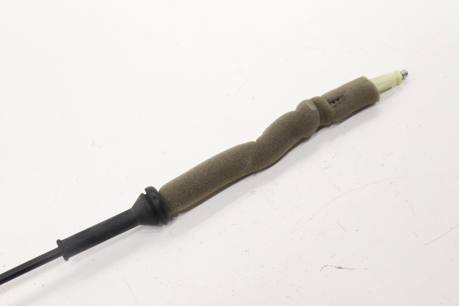 2020 - 2025 CHRYSLER VOYAGER REAR LEFT SLIDE DOOR LOCK LATCH CATCH OEM