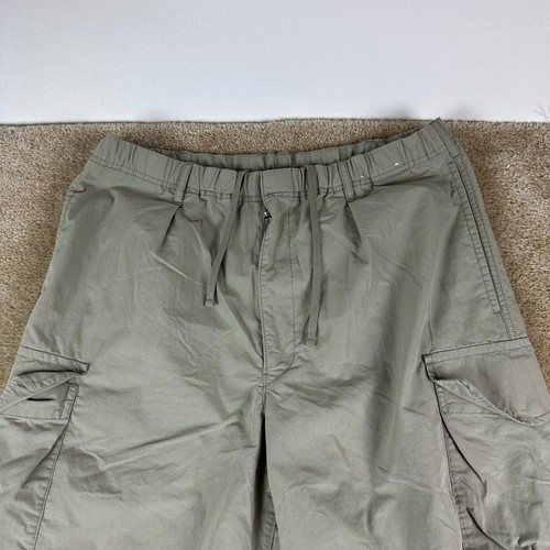 Uniqlo mens Wide Leg Cargo Pants Adult XL Beige Parachute Mens - Picture 2 of 14