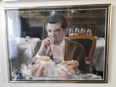 Rowan Atkinson signiertes Poster (Mr. Bean's Holiday) 