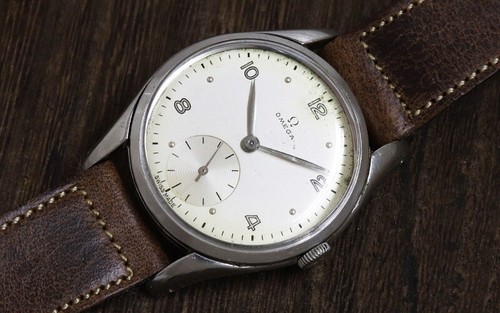 Omega Original Silver Dial 2503-5 Small 