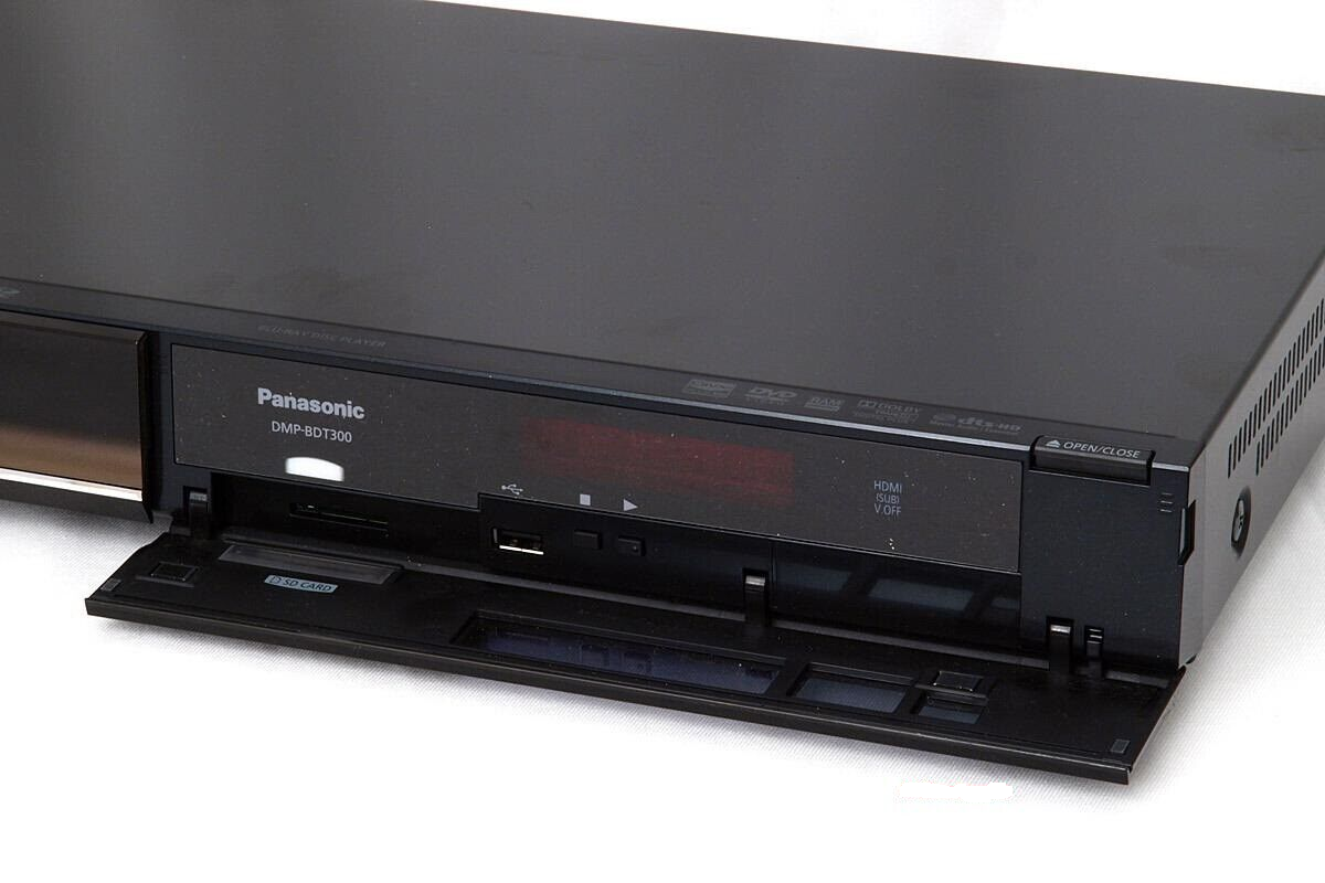 Panasonic DMP-BDT300 DVD Blu-Ray 3D 7.1 Player FULL HD 2x HDMI LAN