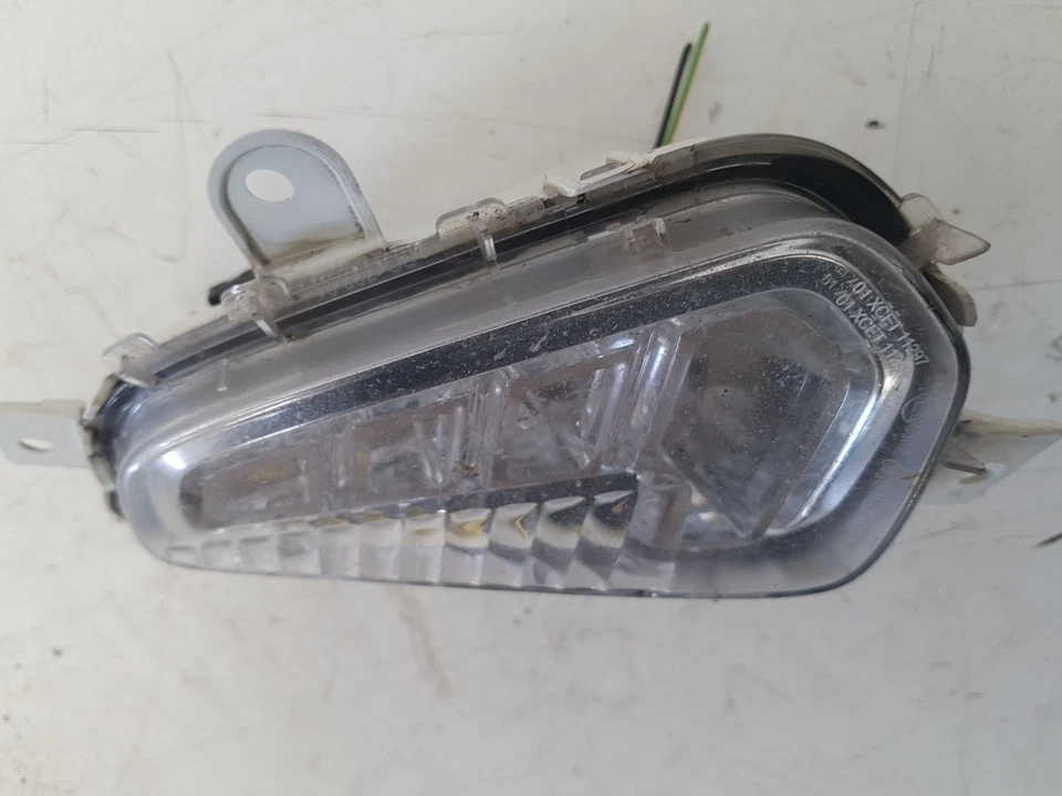 LUZ DE CIRCULACIÓN DIURNA LED VOLVO V40 31323115 (LADO DEL PASAJERO DEL REINO UNIDO) 2012-2016 Foto 3 de 4