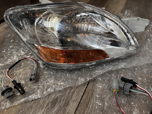 2007-2011 Toyota Yaris 4-Dr Sedan Replacement Headlights Headlamp Assy L+R - Bild 4 von 6