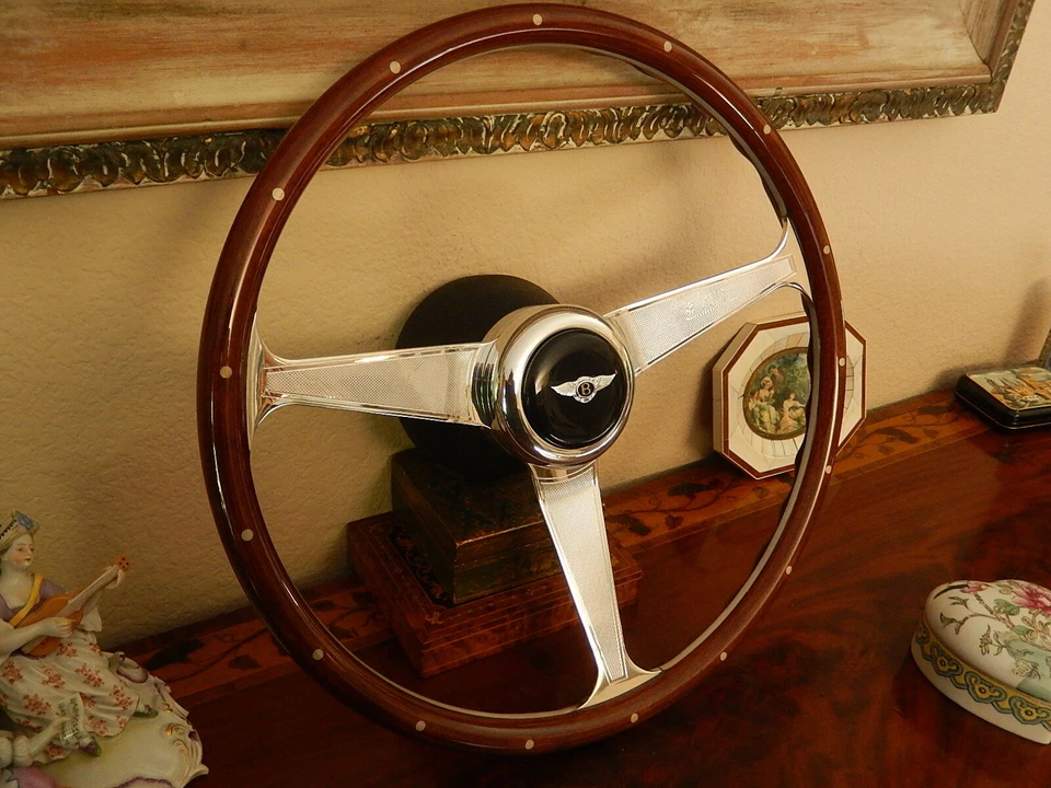 Bentley Continental R T Mulliner AZURE 1991 2003 Volante de Madera Nardi NOS Foto 4 de 4