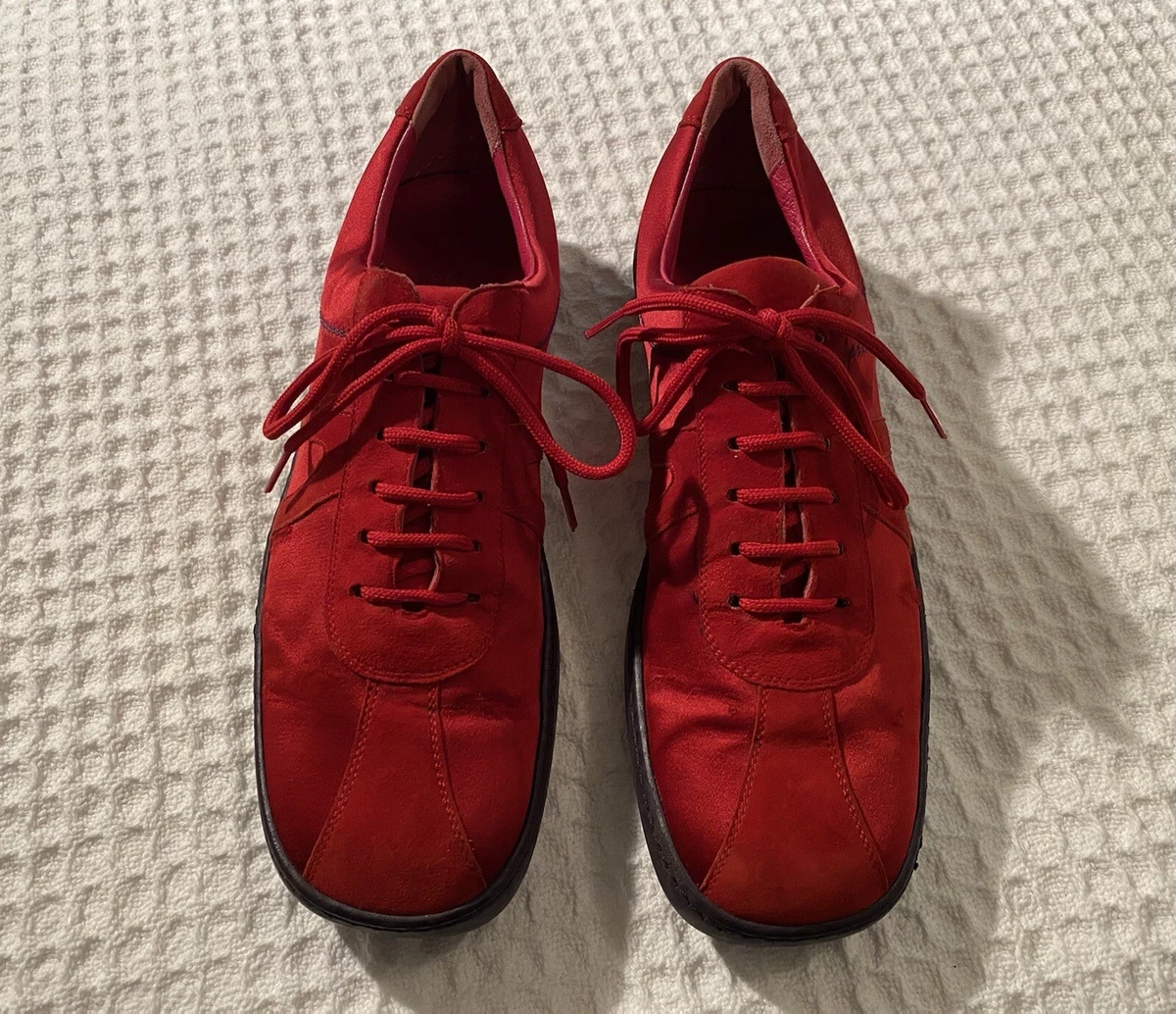 Fendi red shoes hotsell