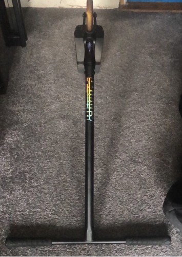 Envy Scooters Prodigy S8 Street Edition Scooter. used max 5 times - Picture 2 of 3