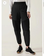 New Athleta Get Set Hybrid Joggers Workout Pants Water Repellent Size Medium NWT