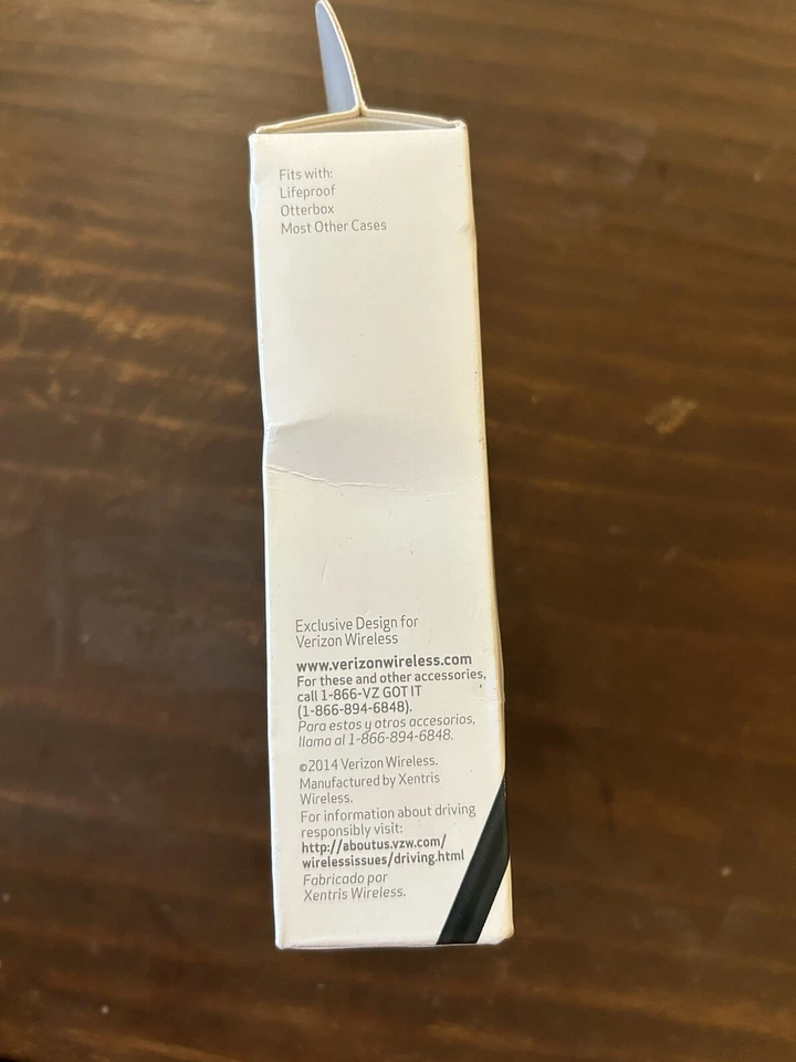 Carregador de veículo Verizon com saída dupla e luz LED, NOVO - Imagem 3 de 4