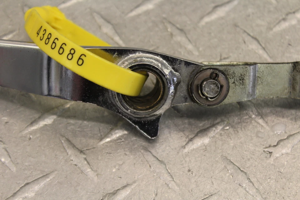 1997 SUZUKI INTRUDER 800 VS800GL ПРАВАЯ ЗАДНЯЯ ТОРМОЗНАЯ НОЖНАЯ ПЕДАЛЬ - Изображение 3 из 4