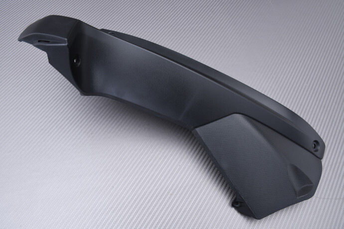 Plastique reservoir Aprilia RSV4 1100 pour réparer les rayures de carénage droit