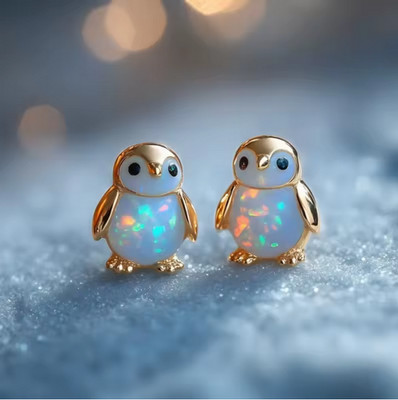 Tiny Cute Penguin Stud Earrings New