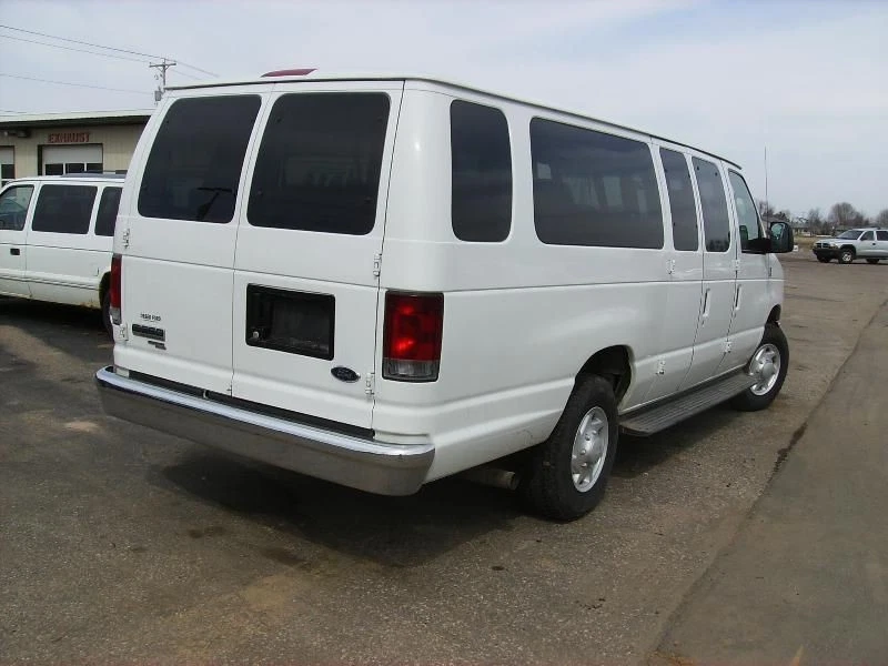 Fuel Pump Assembly Front Of Rear Axle Fits 05-08 FORD E150 VAN 860490 Foto 3 de 4
