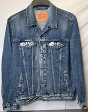 Levi’s Denim Trucker Jacket 72334 - Medium Jean Jacket Fall Excellent Condition 
