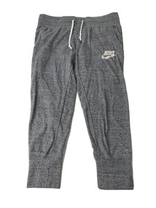 nike sweatpants women small