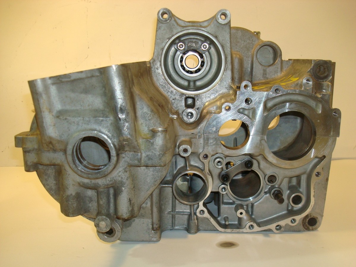KAWASAKI ZX9R NINJA CRANKCASE SET 14001-1097 ZX-9R ZX 9R jh | eBay