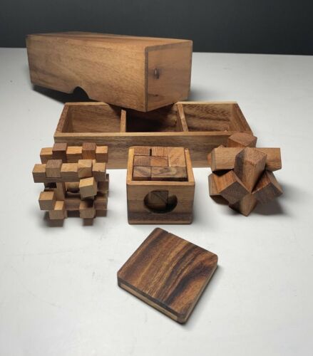 Ensemble de jeux de puzzle 3D en bois 3 en un comprend cube serpent imbriqué en bois très bon état - Photo 1/11