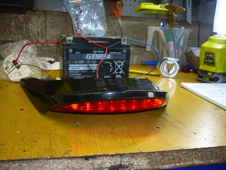 becquet aileron noir feu stop Leds PEUGEOT SPEEDFIGHT 1 - Photo 4/4
