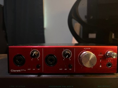 Focusrite Clarett 2Pre THUNDERBOLT2 Audio Interface Excellent Condition w/Cable
