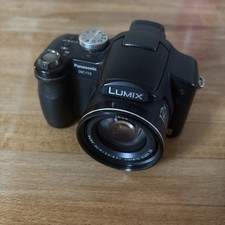 Panasonic Lumix DMC-FZ8 7.2MP 12X Zoom Digital Camera Battery Black UNTESTED