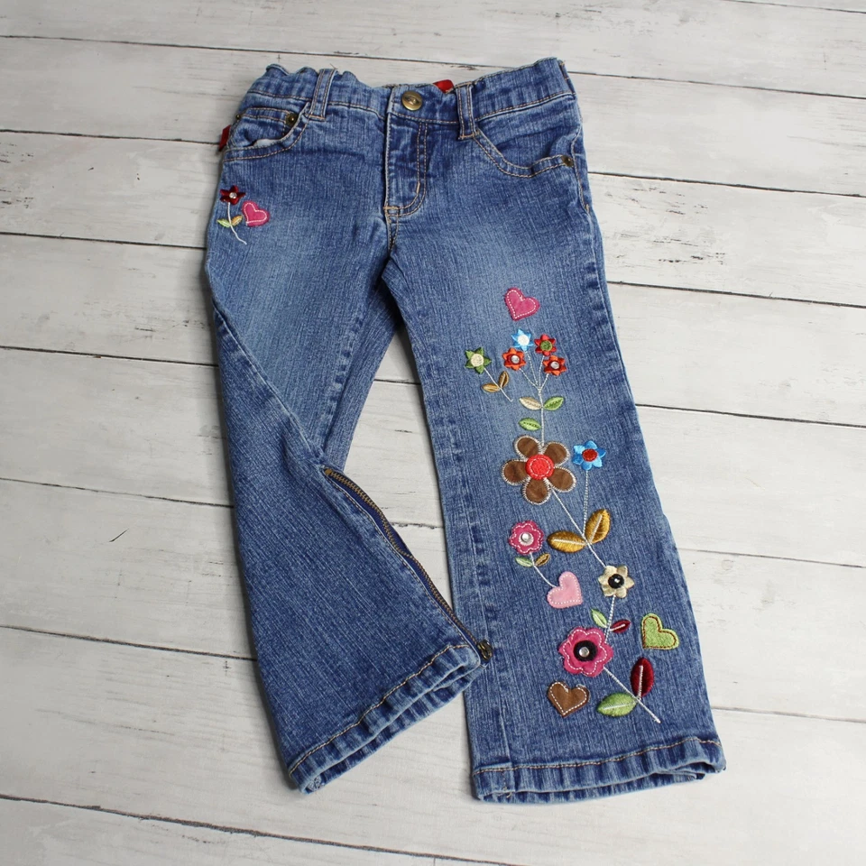 Jeans Bongo Denim Azul Vintage Niña Talla 2T Bordados Floral Acampanado Foto 3 de 4