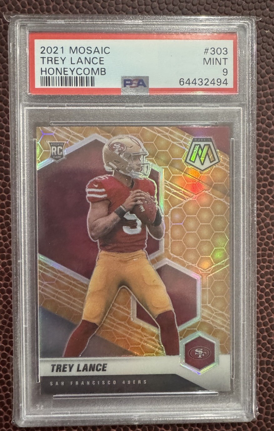 2021 Panini Mosaic Trey Lance True Rookie Honeycomb SSP #303 PSA 9 RC