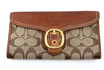 小物 Coach Legacy Signature Buckle Wallet COACH Legacy Signature Brown Leather Buckle Flap Clutch Wallet | eBay