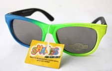 ORIGINAL VINTAGE 90'S SHADES KIDS SUNGLASSES HOLLAND NEW WITH TAGS NEW OLD STOCK