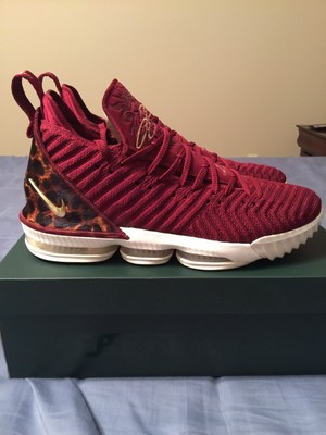 lebron 16 the king