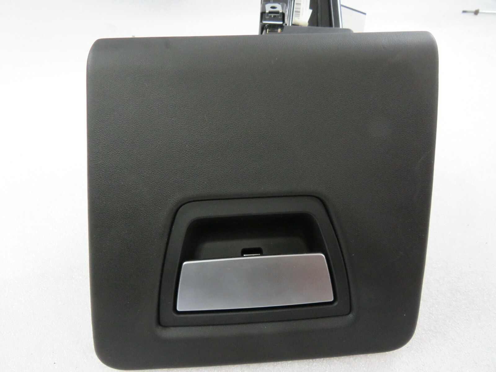 Maserati Ghibli, LH, Left, Glove Box Assembly, Black, Used, P/N 6700187040