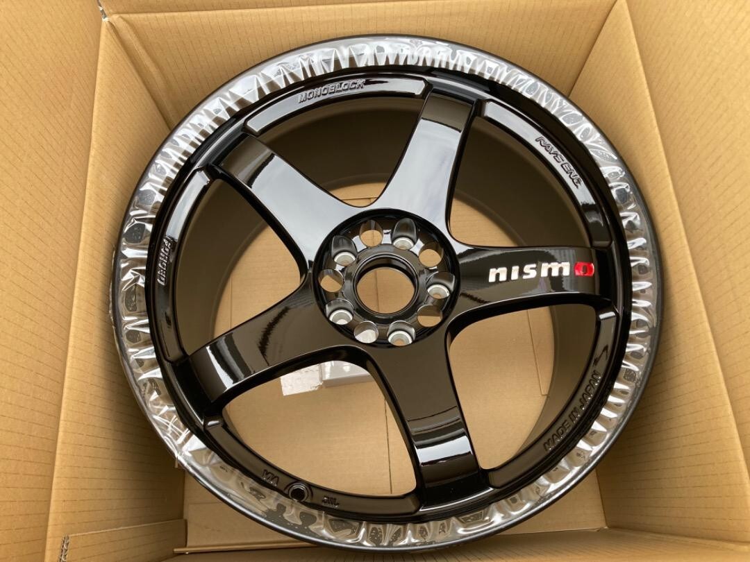 Nismo LMGT4 18x10.5J +15 114.3 5 holes BNR34 machining logo 4pcs 