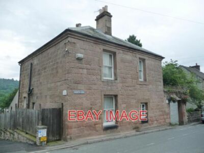 FOTO DAS ALTE LOCK UP NORTH END WIRKSWORTH EINST EINE VIKTORIANISCHE POLIZEISTATION JETZT
