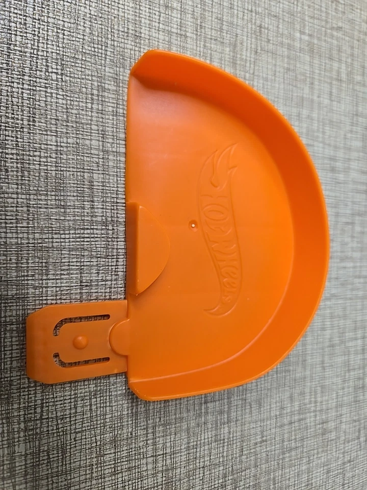 Hot Wheels Track Parts and Accessories Lot ~ 16 pcs Track, Launcher, connectors - Image 2 of 4