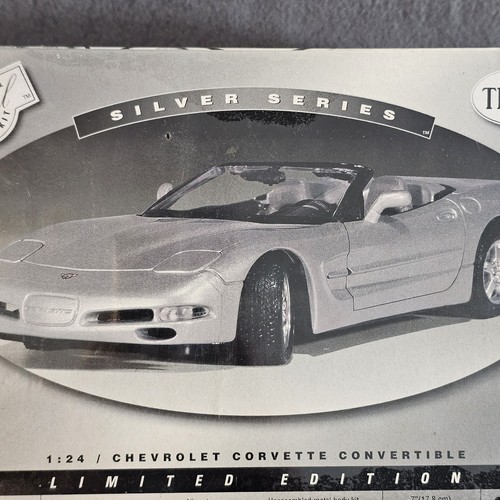 Kit carrosserie métal cabriolet Corvette vintage neuf dans sa boîte par Testor édition limitée échelle 1:24 - Photo 4/9