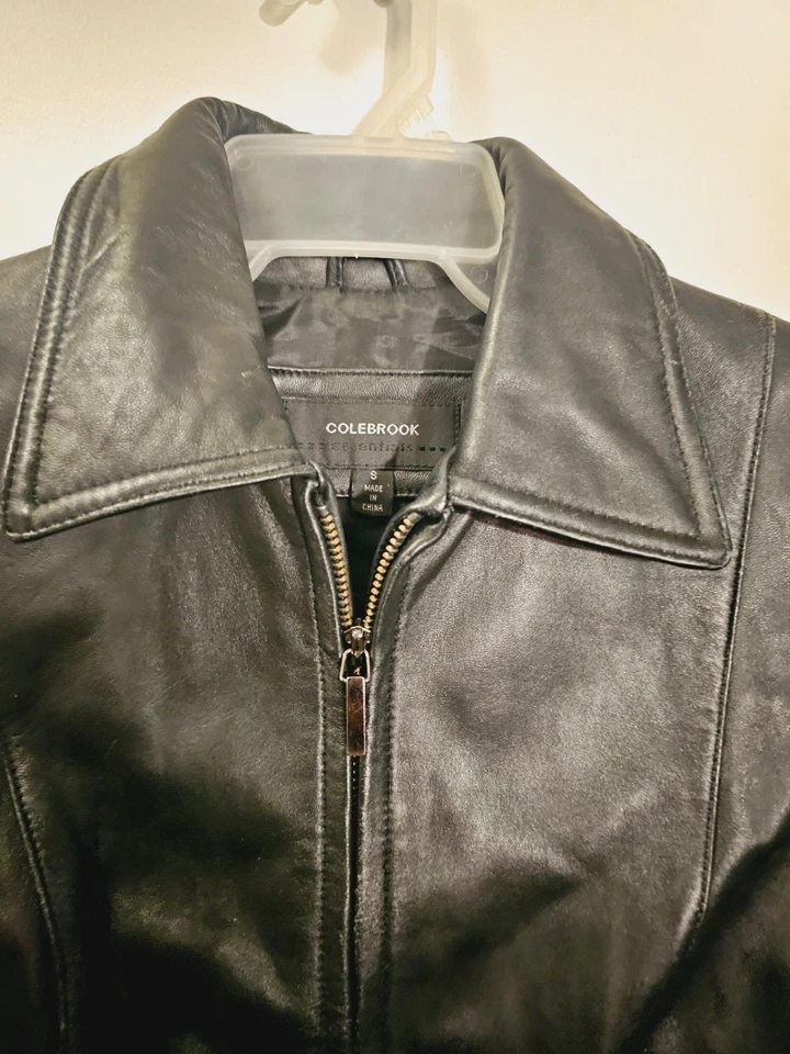 Chaqueta de cuero Colebrook para mujer talla S forrada negra clásica años 80 90 de colección con cinturón Foto 2 de 4